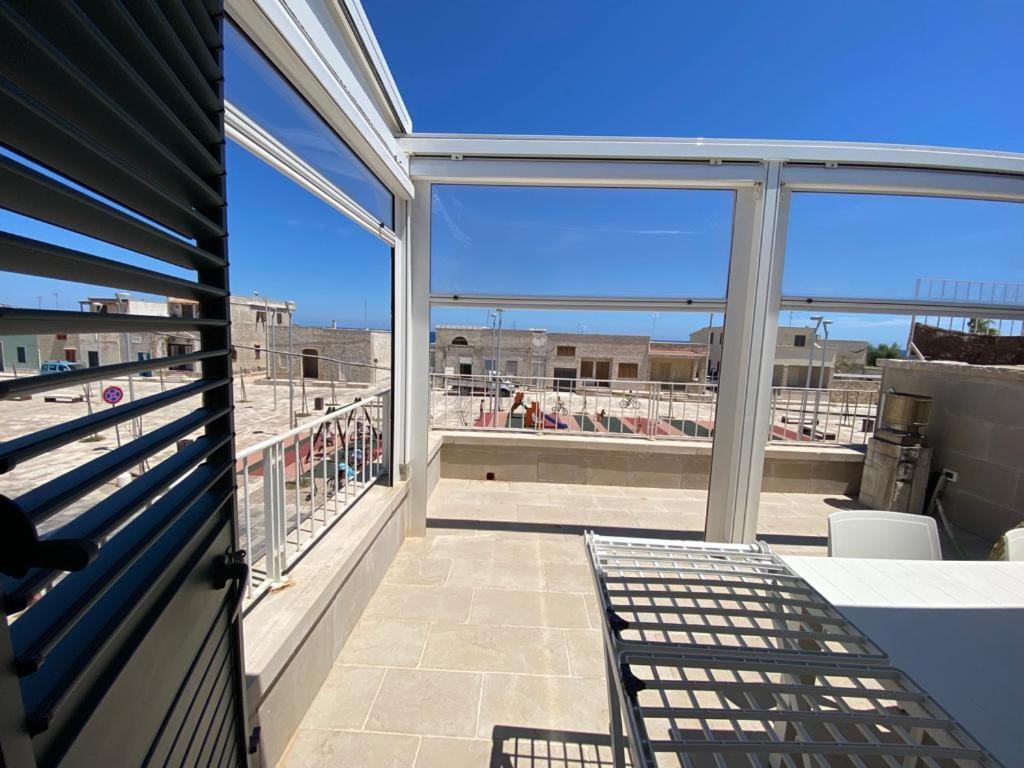 Casa Vacanze Illiria A Roca Vecchia Vicinissima Al Mare Экстерьер фото